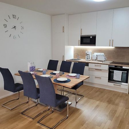 Newly Built Apartment With Balcony, Ac And Free Indoor Garage Prag Exteriör bild